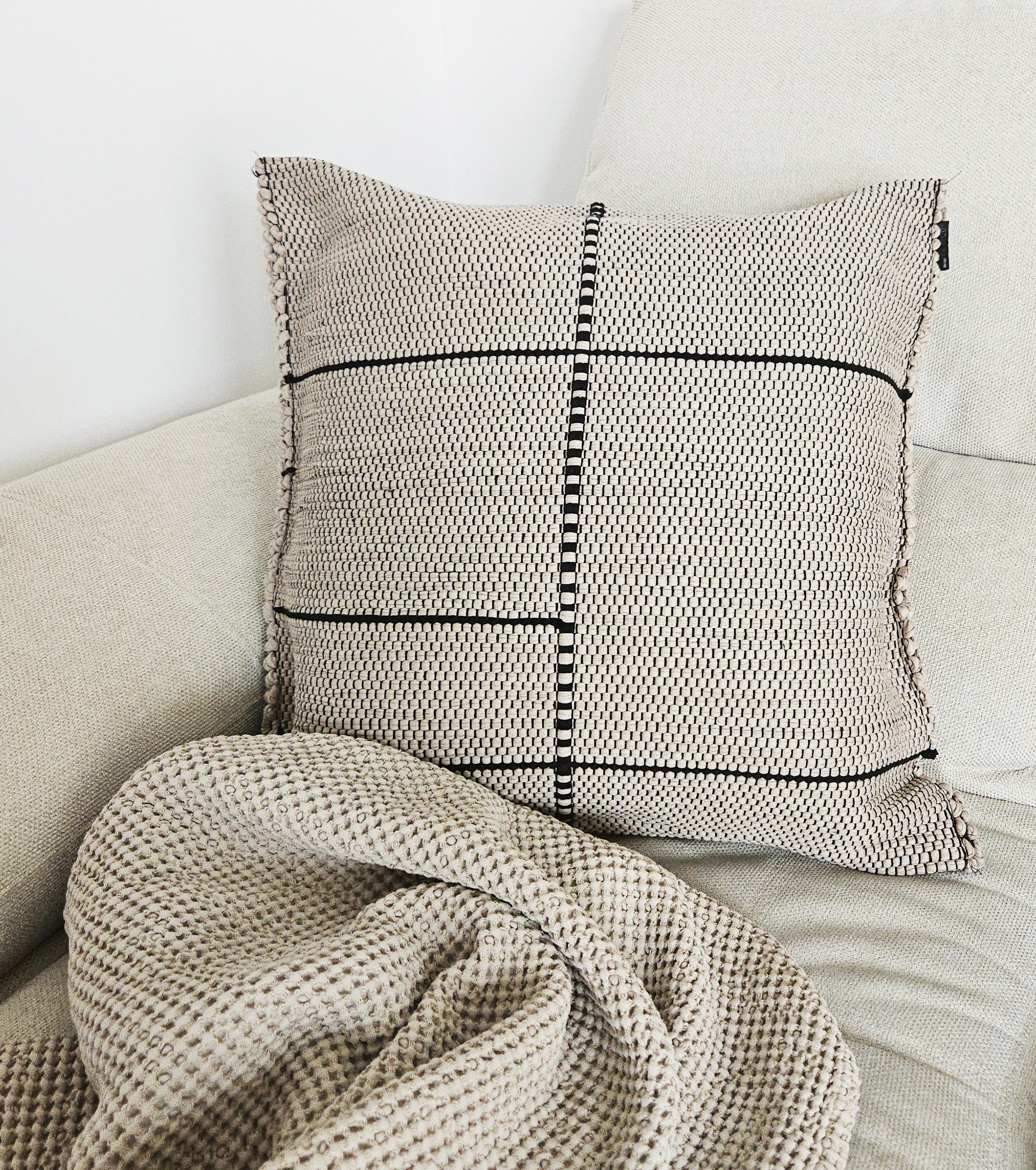 Cushion Armonia