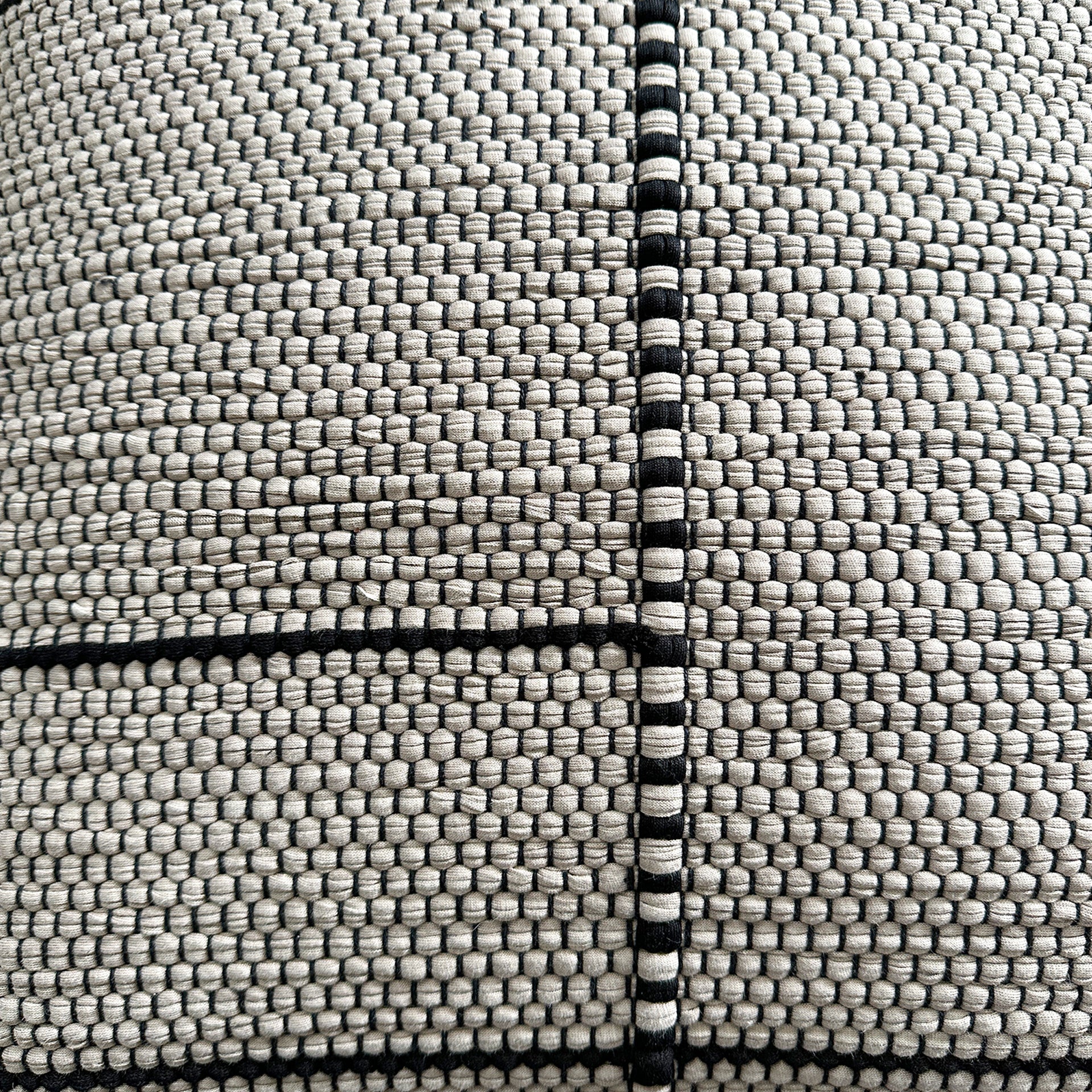 Cushion Armonia