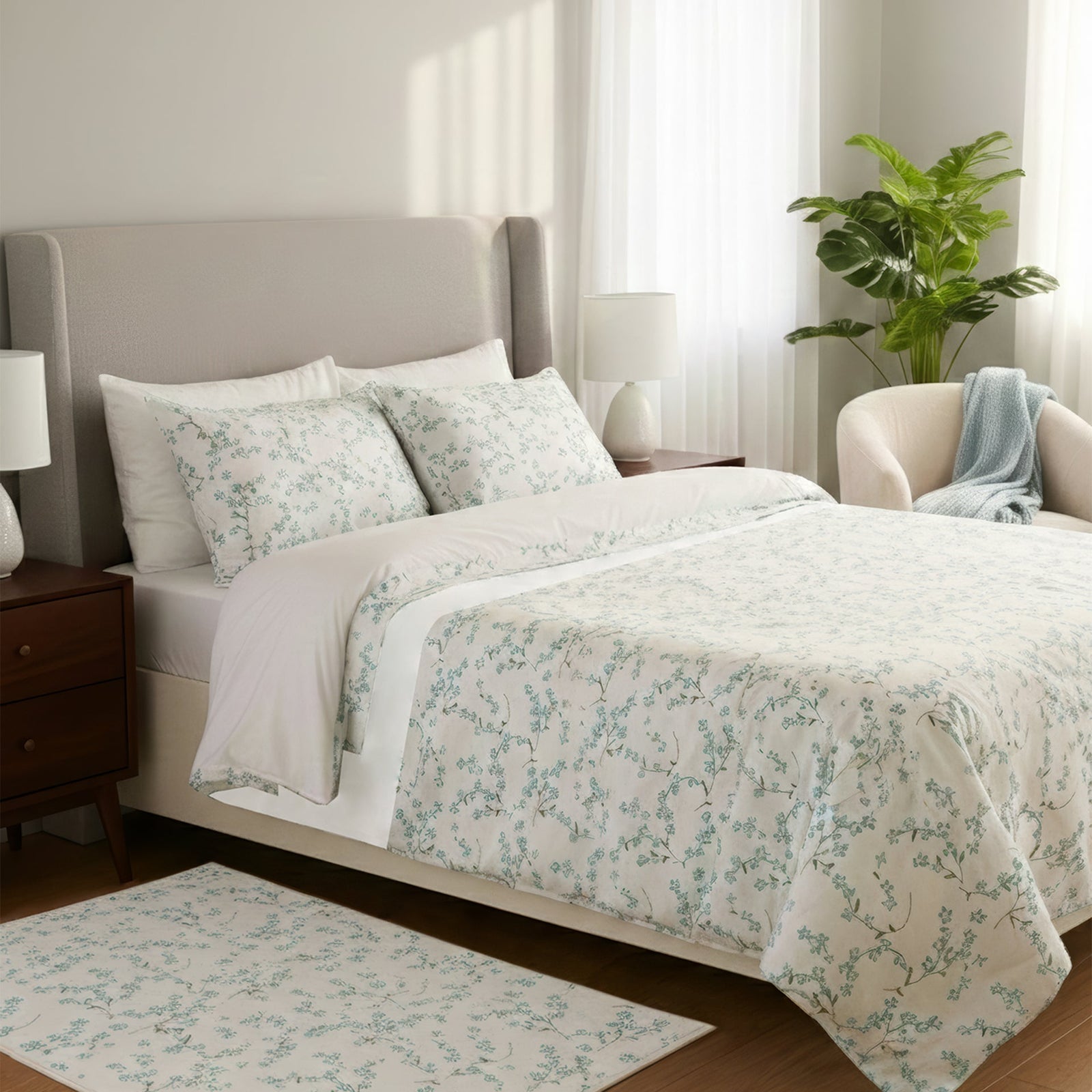 Bloom printed quilted bedspread
