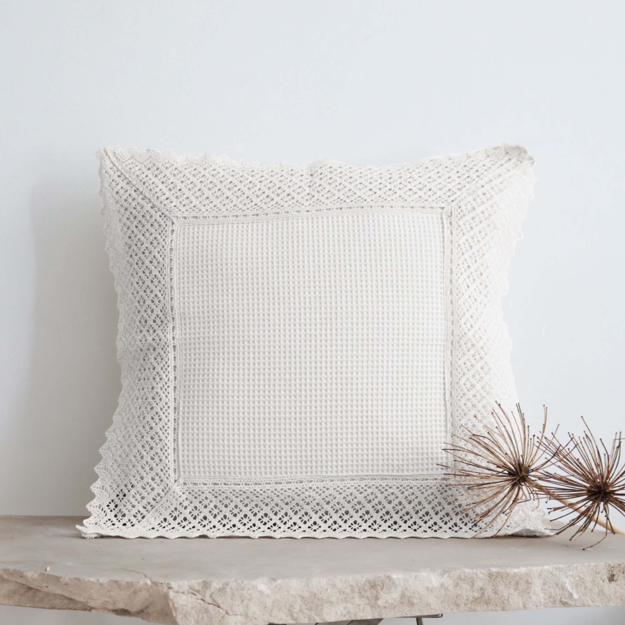 Pillowcase Favo com Renda