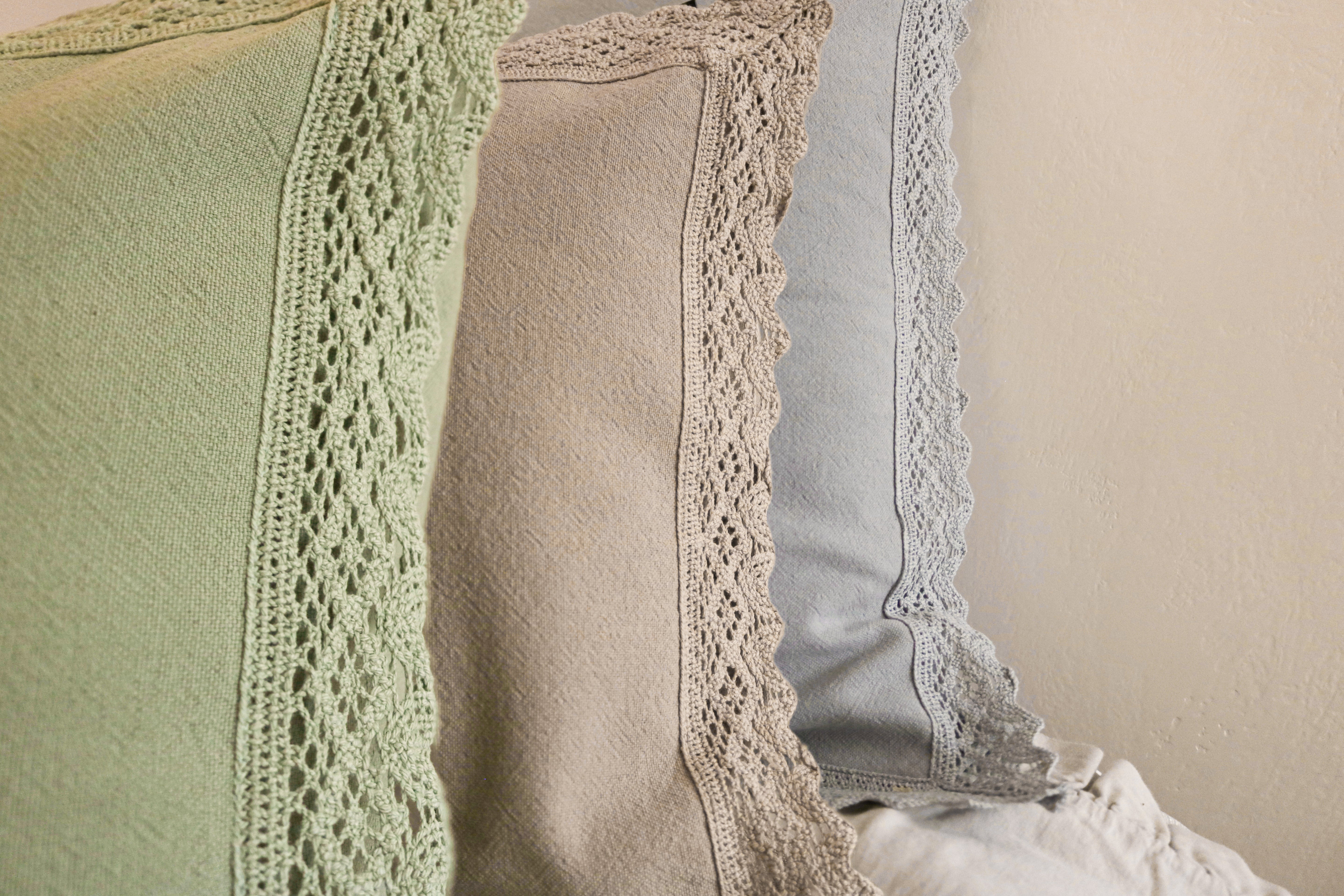 Quilted Bedspread Tucuman Cor com Renda