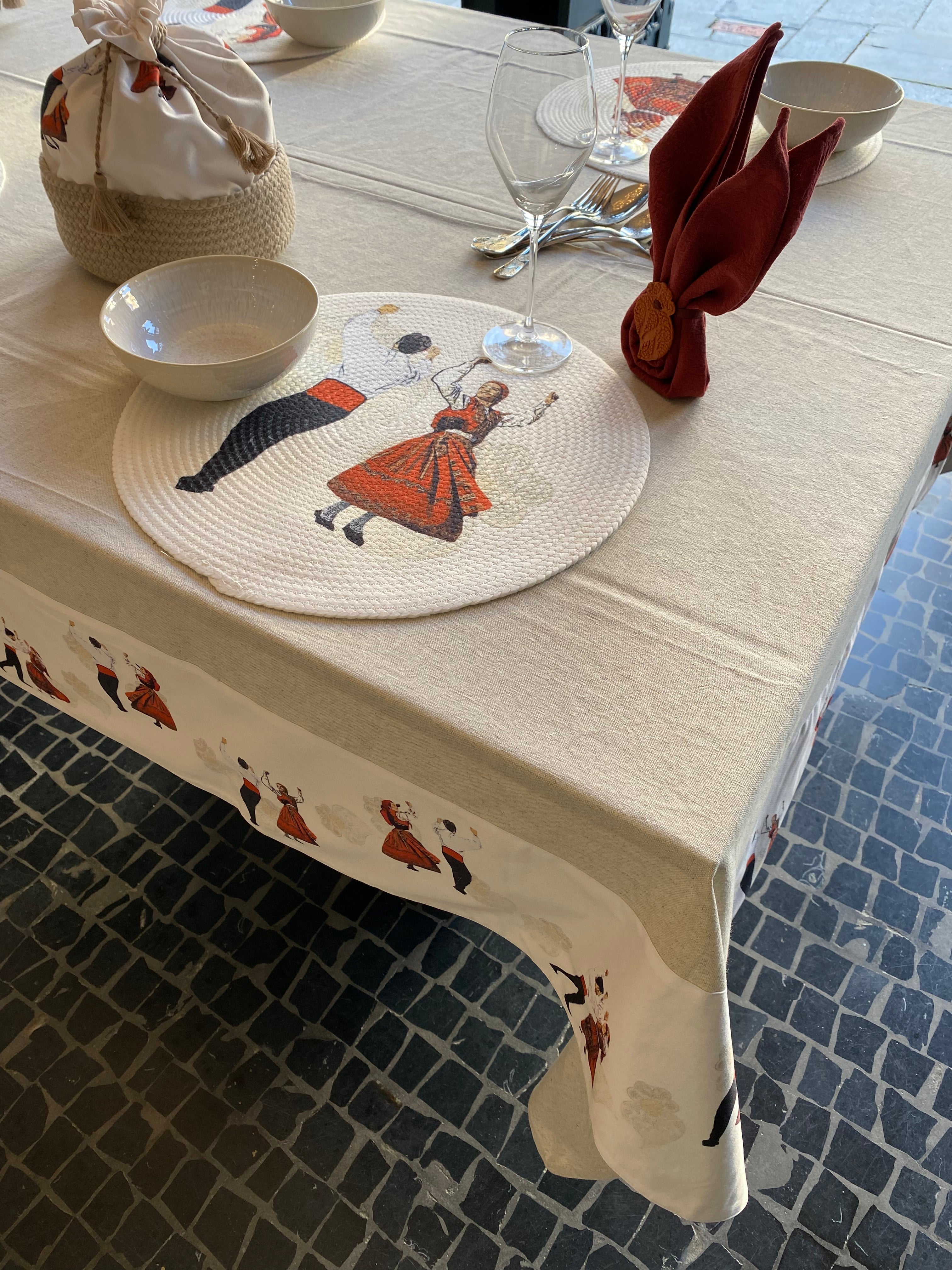 Tablecloth Melânia Gomes