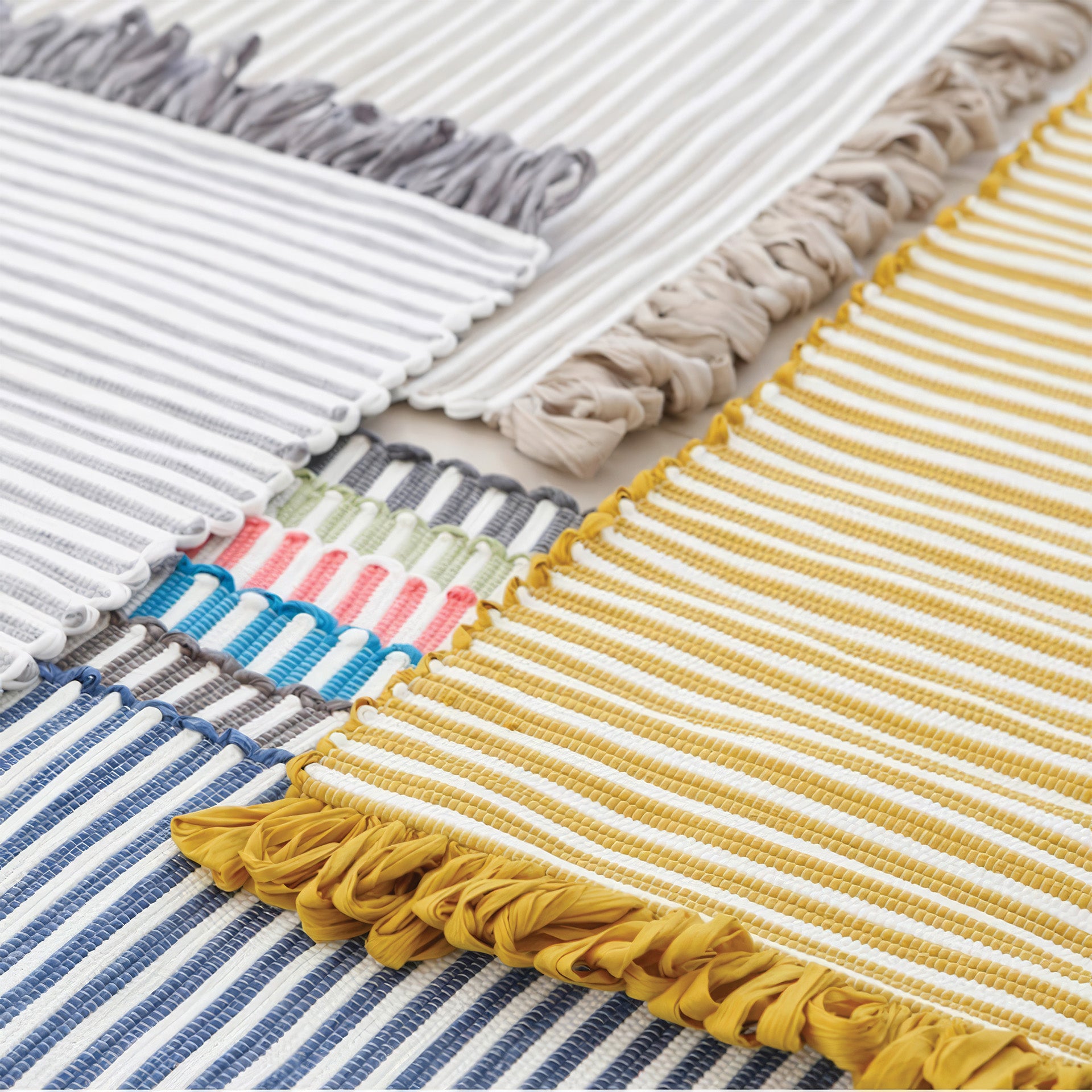 Rug Riscas com Franja Special Colors