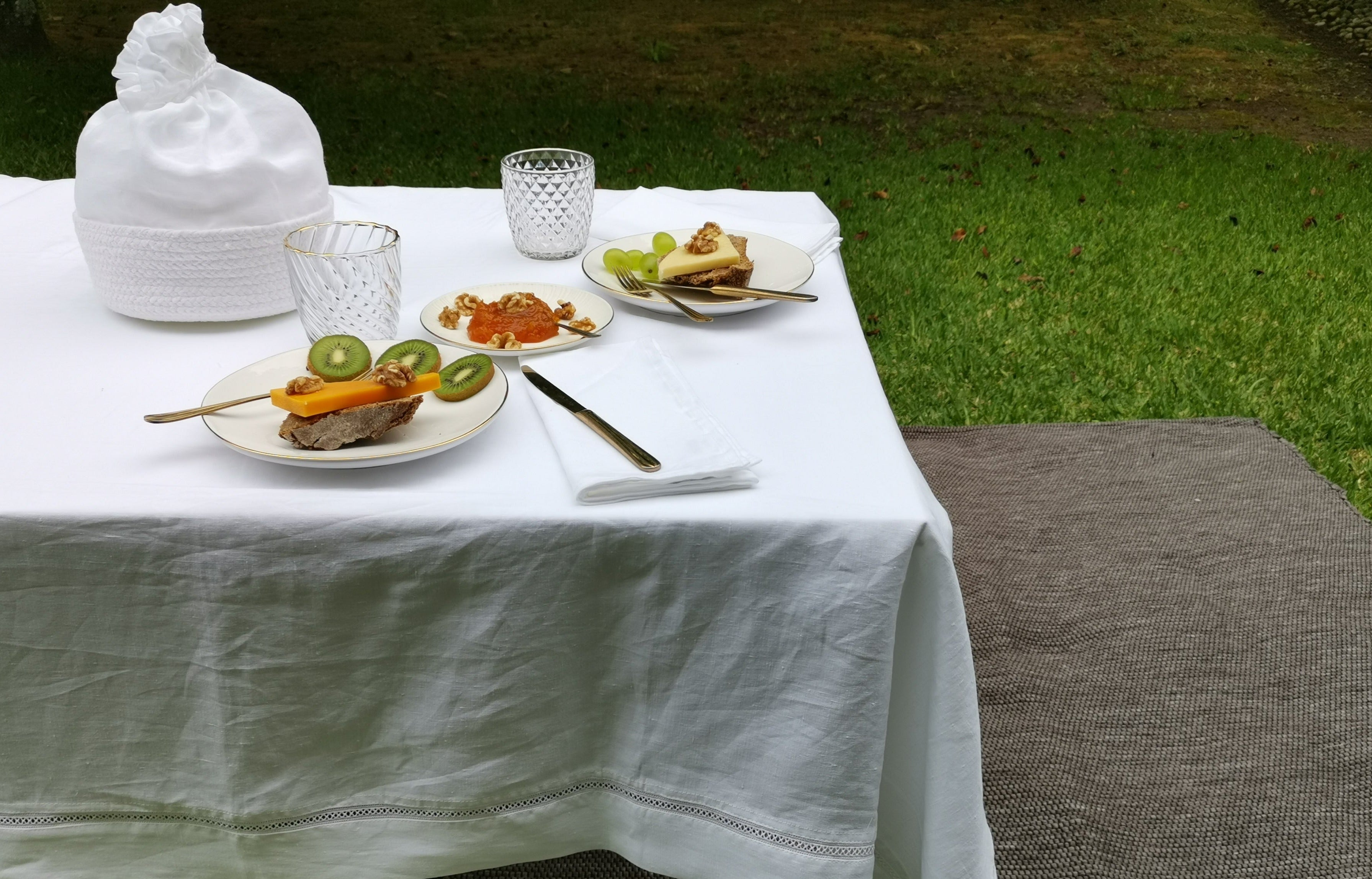Tablecloth Atlanta