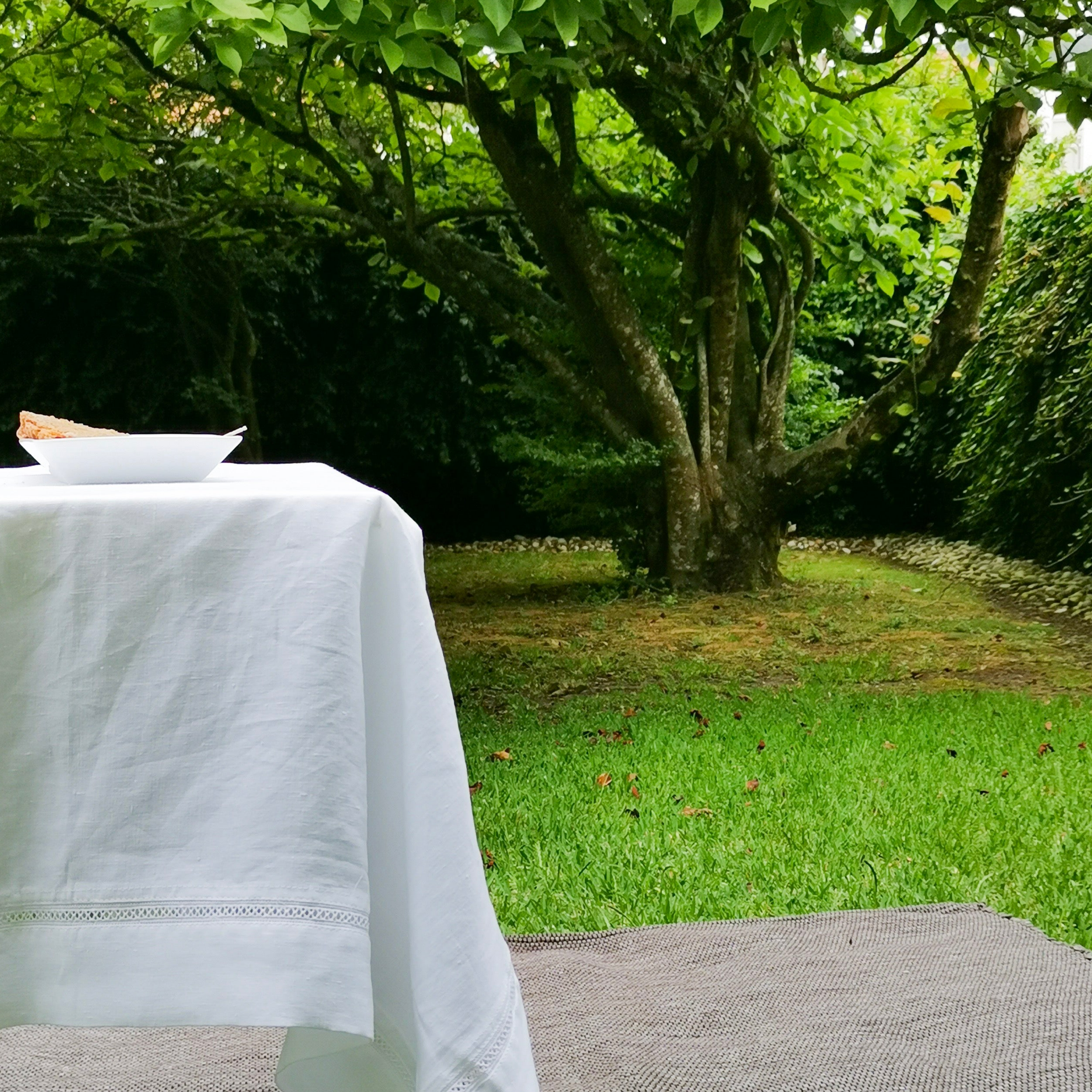 Tablecloth Atlanta