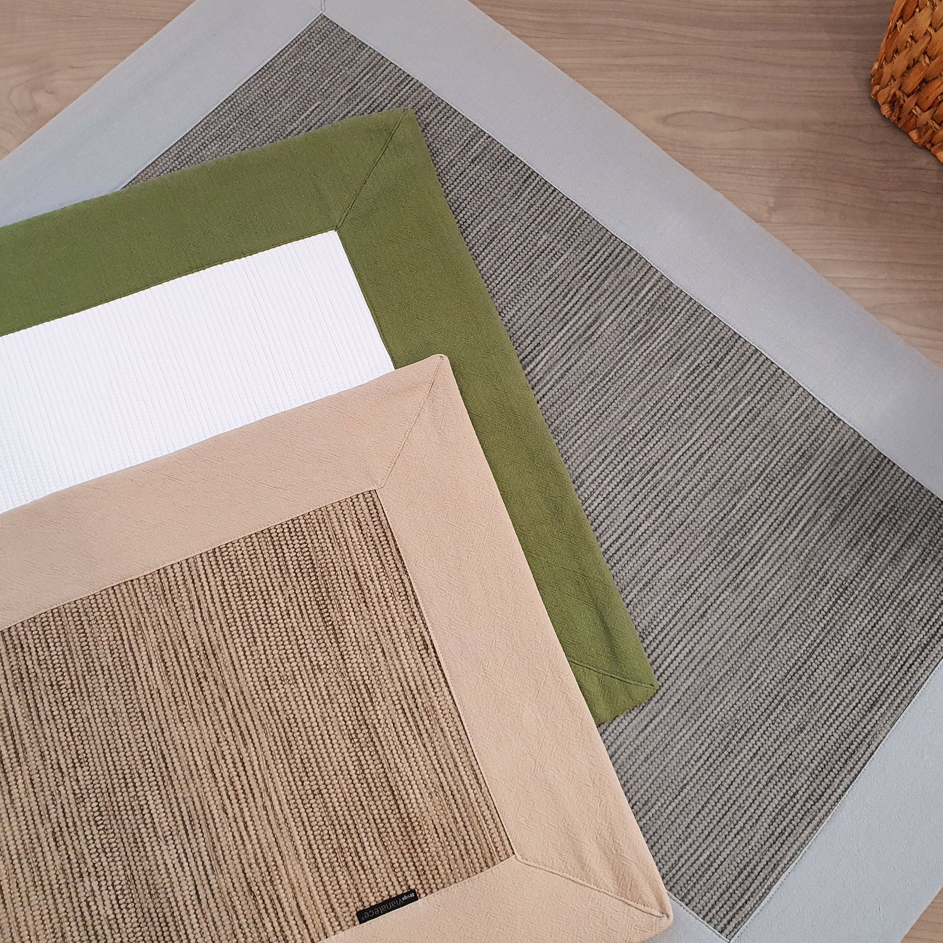 Tapete com Aplicação Linho Pure Soft LethesHome